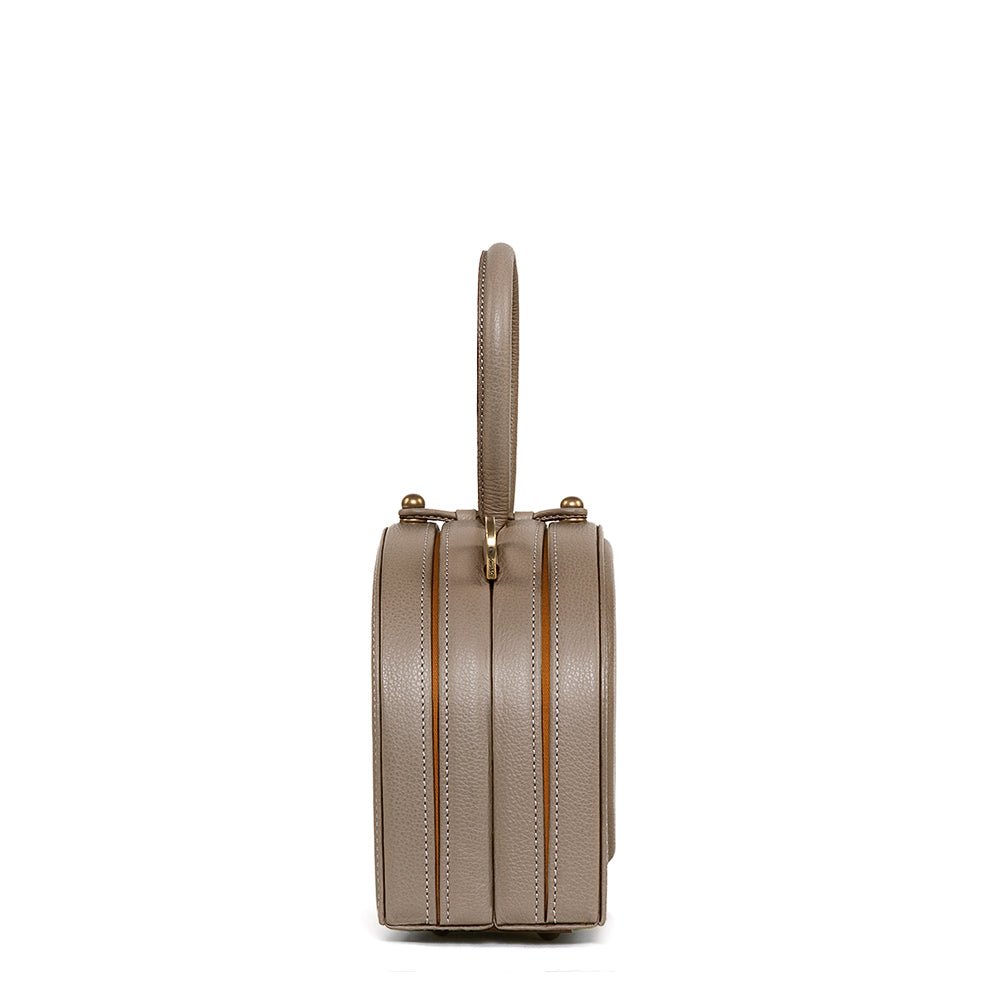 Bolsa Amalie - Escudero & Co