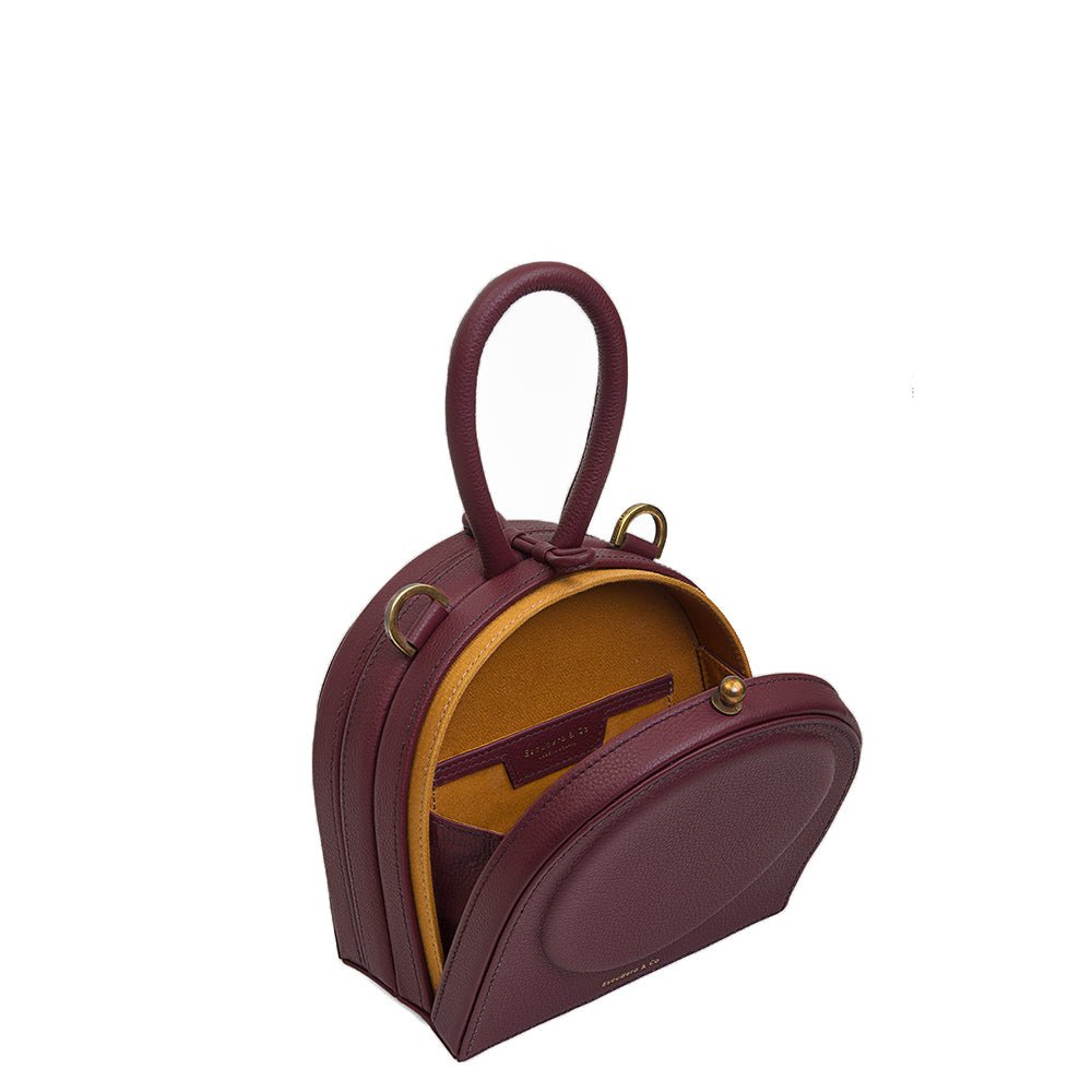 Bolsa Amalie - Escudero & Co