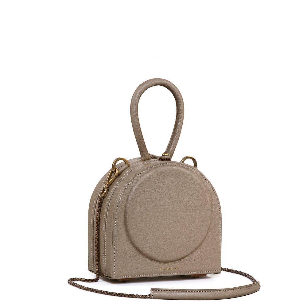 Bolsa Amalie - Escudero & Co
