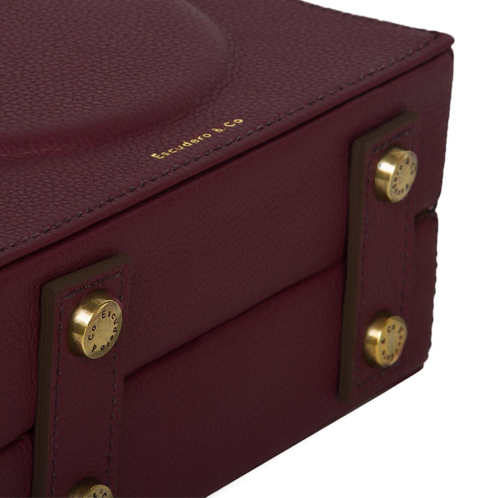 Bolsa Amalie - Escudero & Co