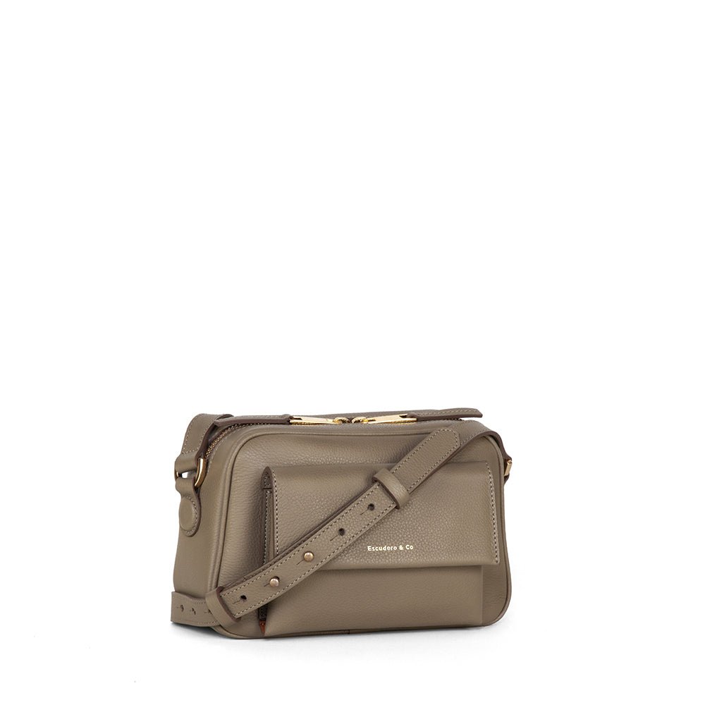 escudero-bolsa-mini-adele-oliva-feminina-couro