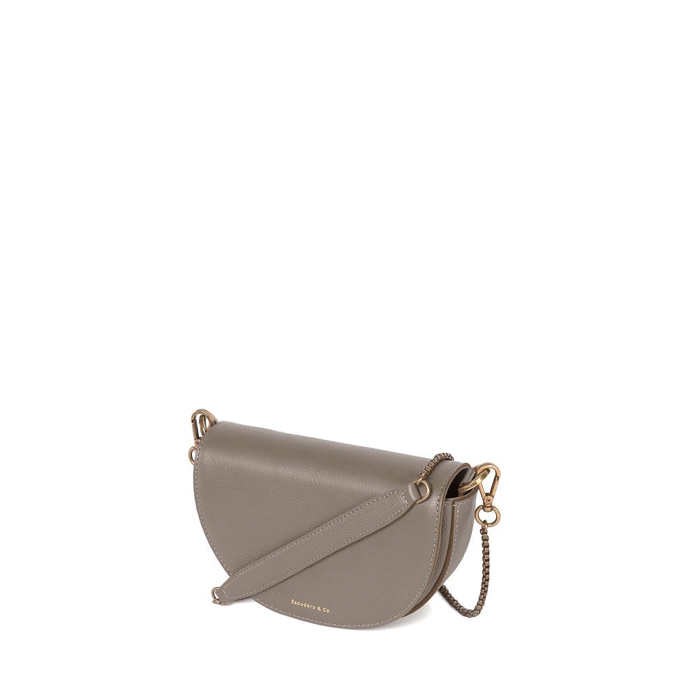 escudero-bolsa-oliva-off-white-feminina-couro-pequena-lateral