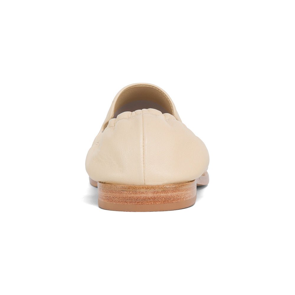 Escudero-Sapato-Slipper-Tessa-Creme-Couro